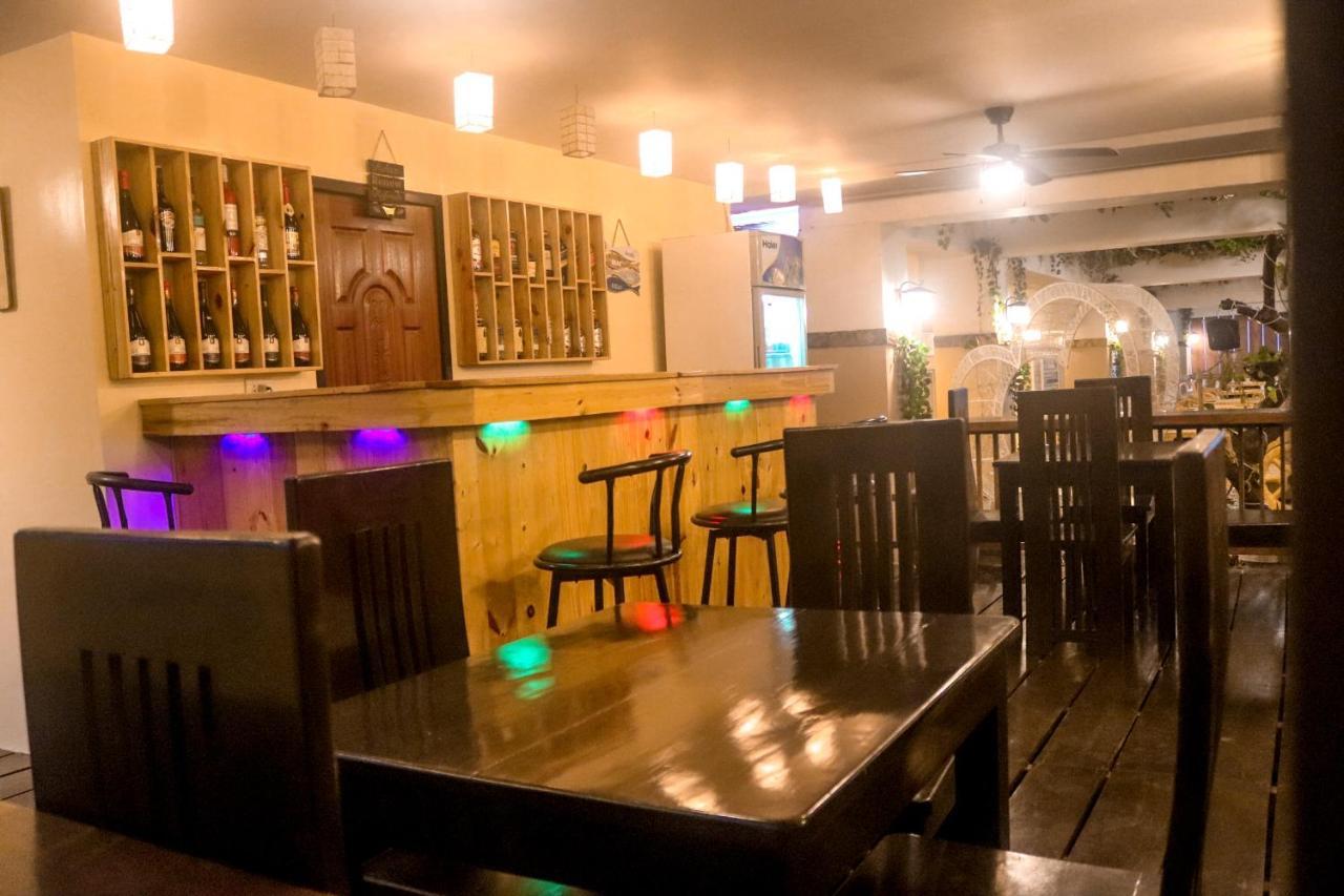 Puffer Isle Resort Dingalan Екстериор снимка